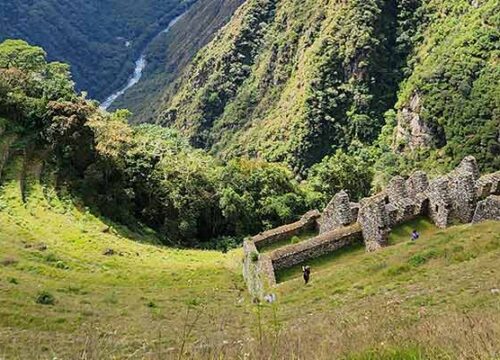 Short Inca trail with camping 2 days
