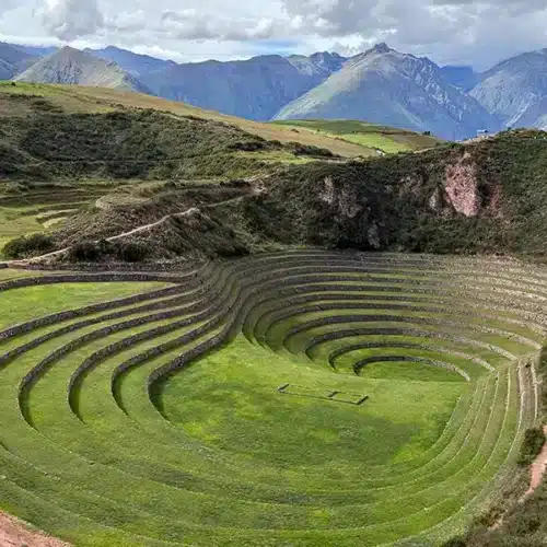 Explore the Sacred Valley and Machu Picchu