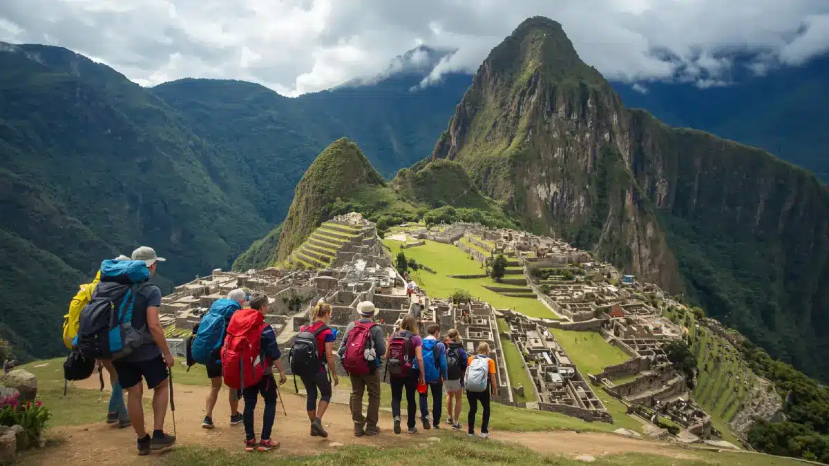 multi-day trekking tours to Machu Picchu
